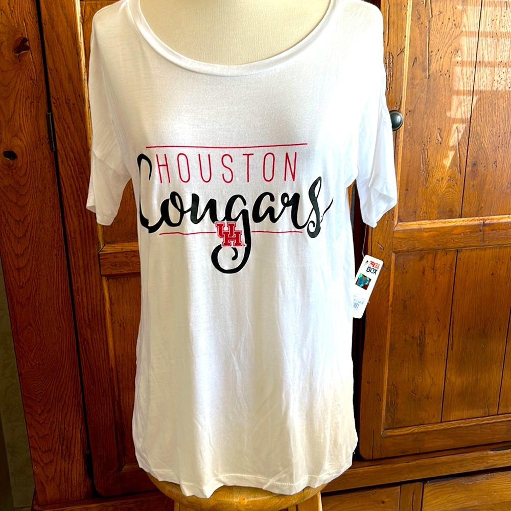 NWT⭐️UNIVERSITY of HOUSTON❤️COUGARS TEE